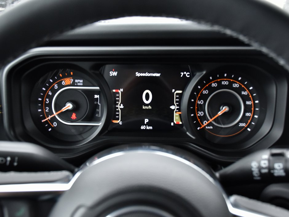 2025 Jeep WRANGLER SAHARA-18
