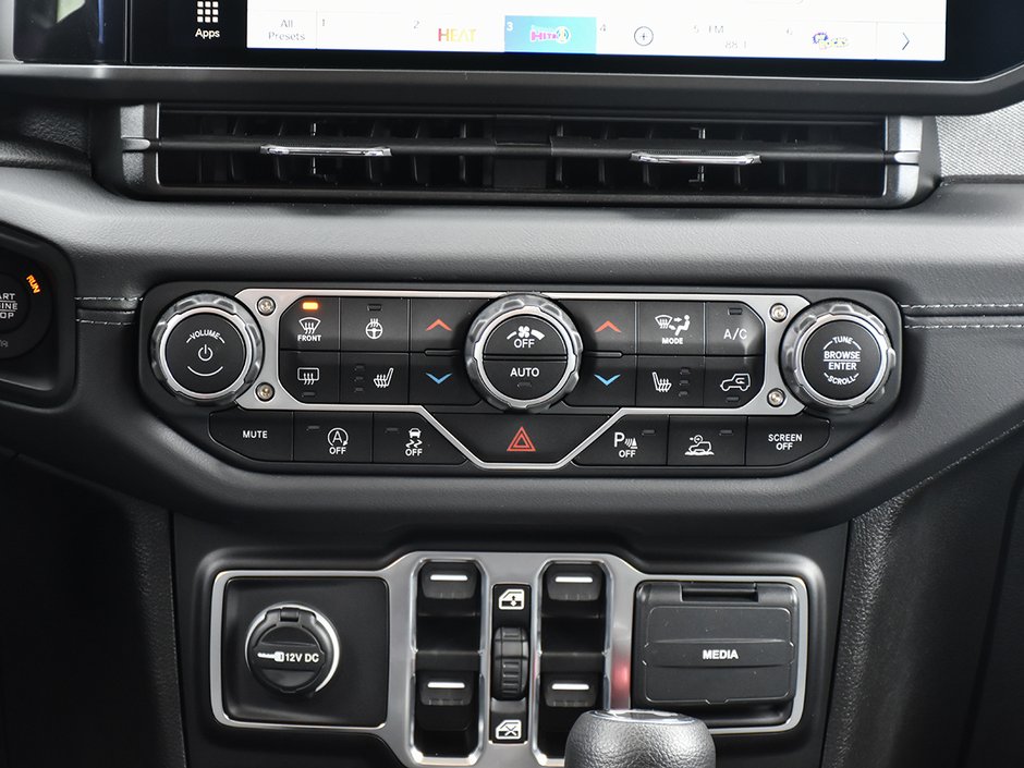 2025 Jeep WRANGLER SAHARA-16