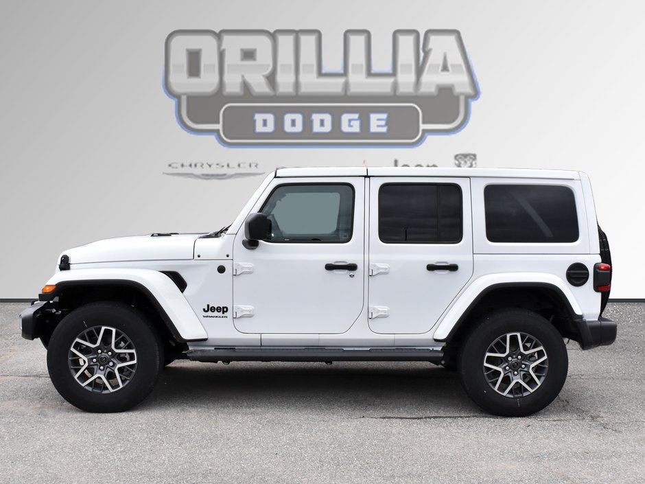 2025 Jeep WRANGLER SAHARA-2