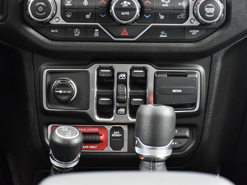 2026 Jeep Wrangler 4-Door WILLYS-17