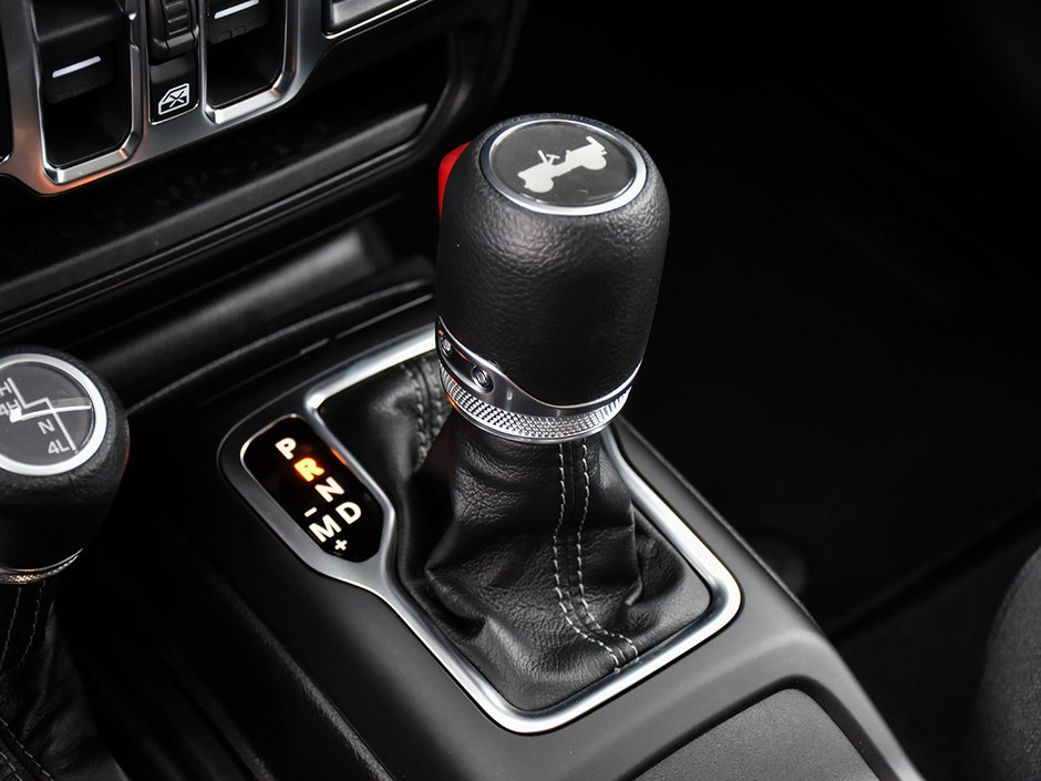 2026 Jeep Wrangler 4-Door SAHARA-20