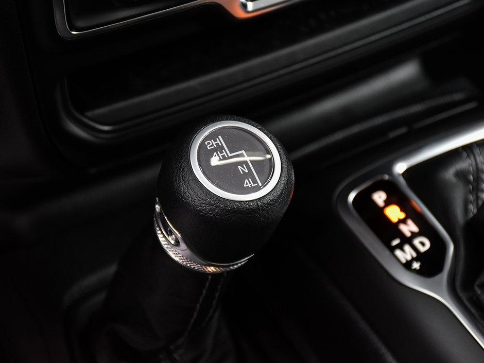 2026 Jeep Wrangler 4-Door SAHARA-21
