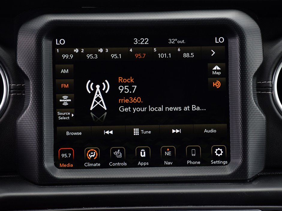 2021 Jeep WRANGLER UNLIMITED SAHARA-17