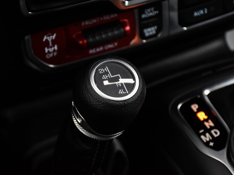 2025 Jeep Wrangler 4-Door RUBICON-19