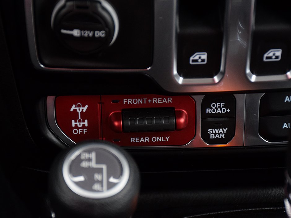 2025 Jeep WRANGLER RUBICON-23