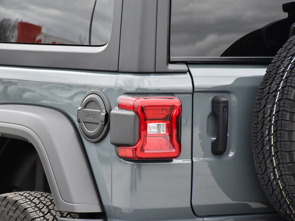 2025 Jeep WRANGLER SPORT S-6