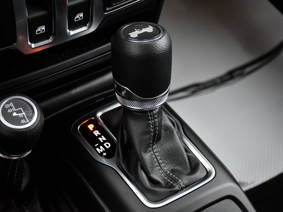 2026 Jeep Wrangler SPORT S-18