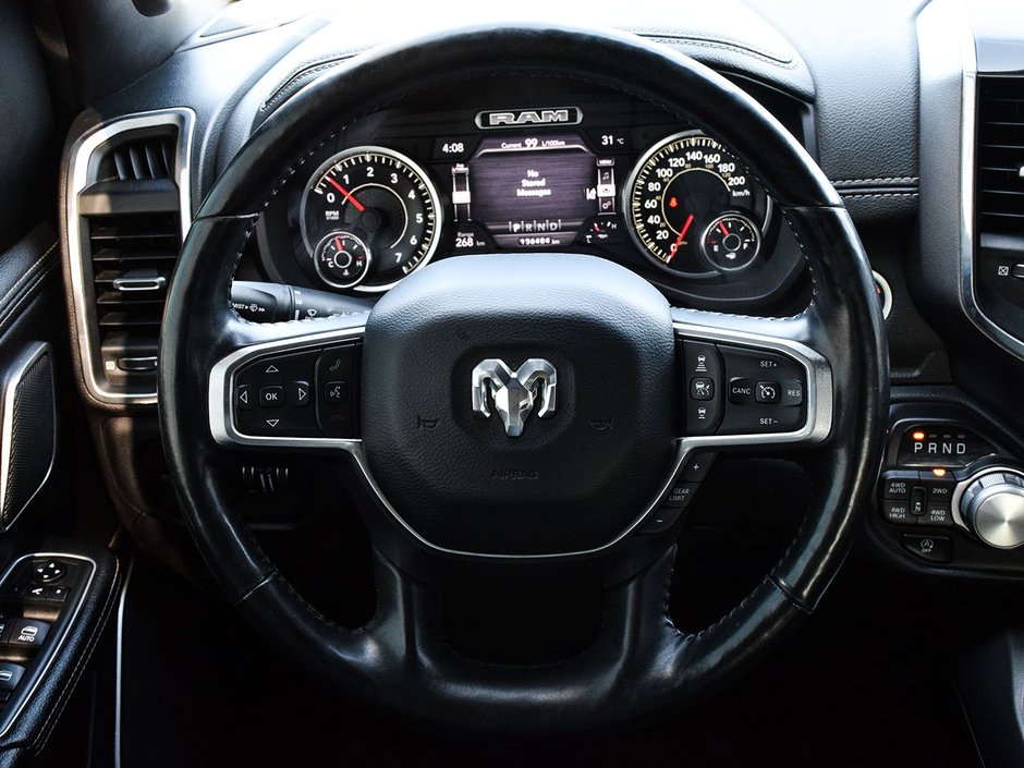 2020 Ram 1500 Laramie-14