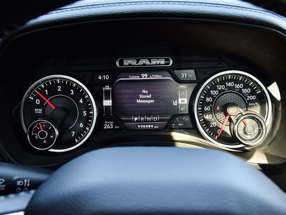2020 Ram 1500 Laramie-23