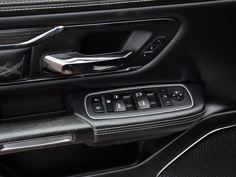 2022 Ram 1500 LIMITED-10