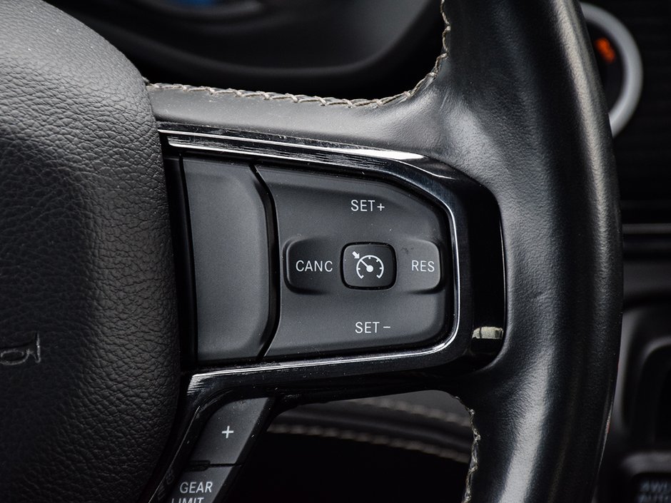 2022 Ram 1500 LIMITED-17