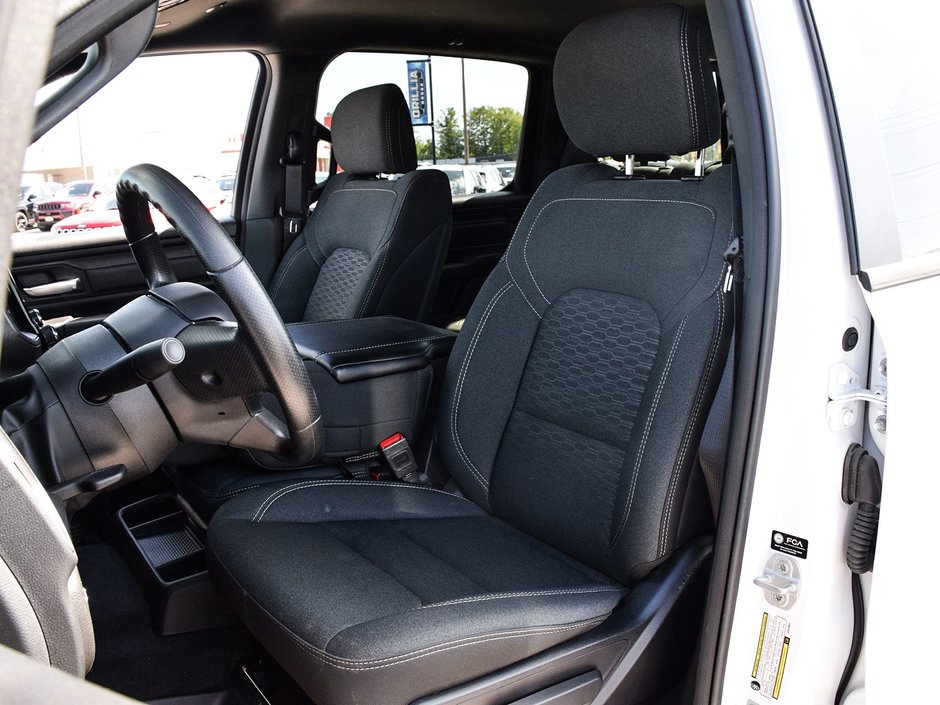 2025 Ram 1500 Warlock-10