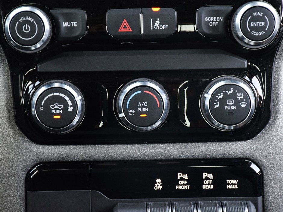 2025 Ram 1500 Warlock-18