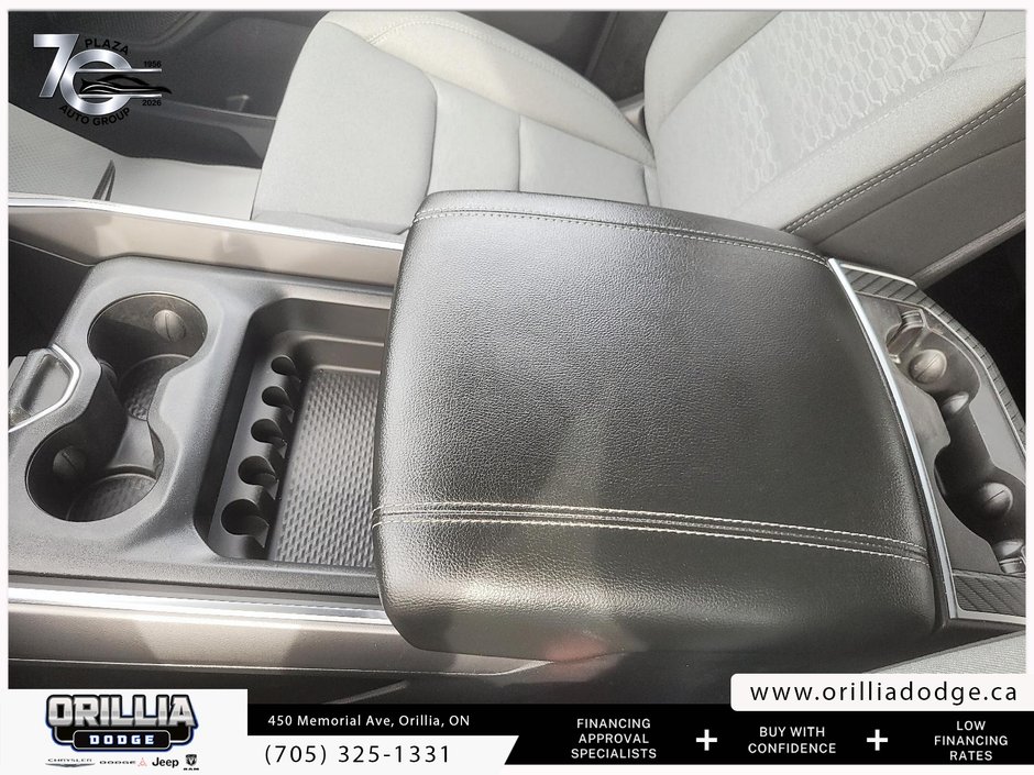 2025 Ram 1500 Big Horn-18
