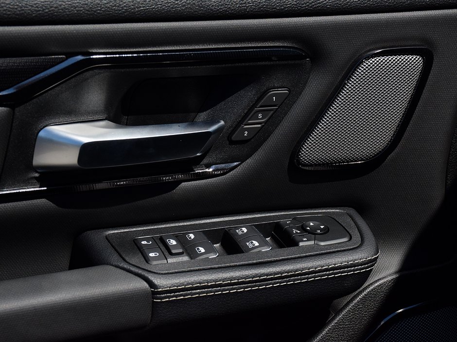 2026 Ram 1500 SPORT-9