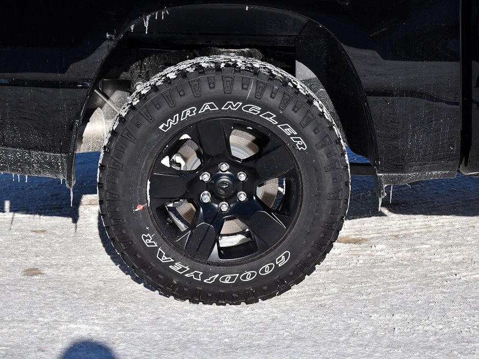 2026 Ram 1500 WARLOCK-7