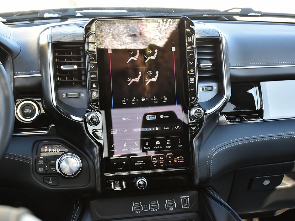 2026 Ram 1500 LIMITED-17