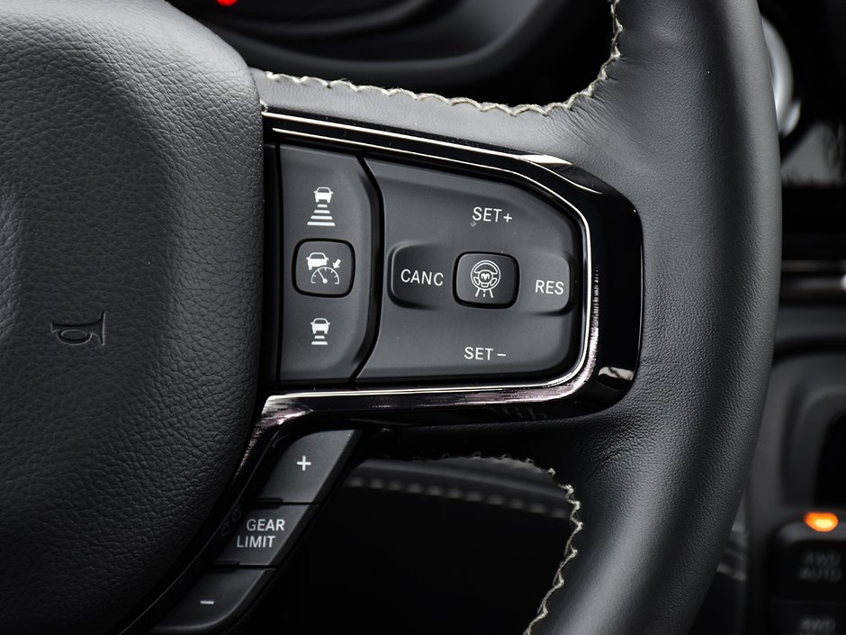 2026 Ram 1500 LIMITED-17