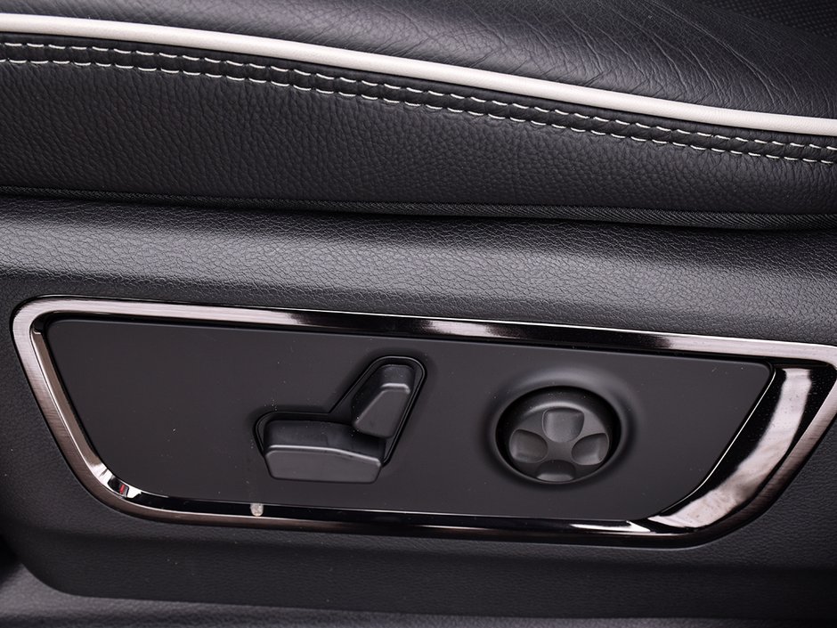 2026 Ram 1500 LIMITED-11