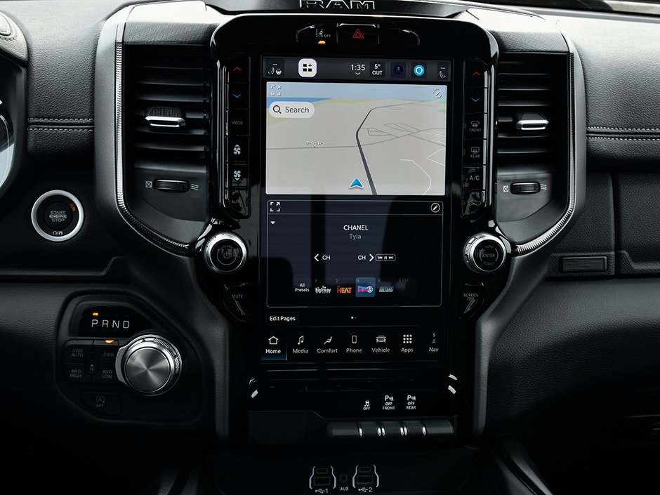 2026 Ram 1500 SPORT-14