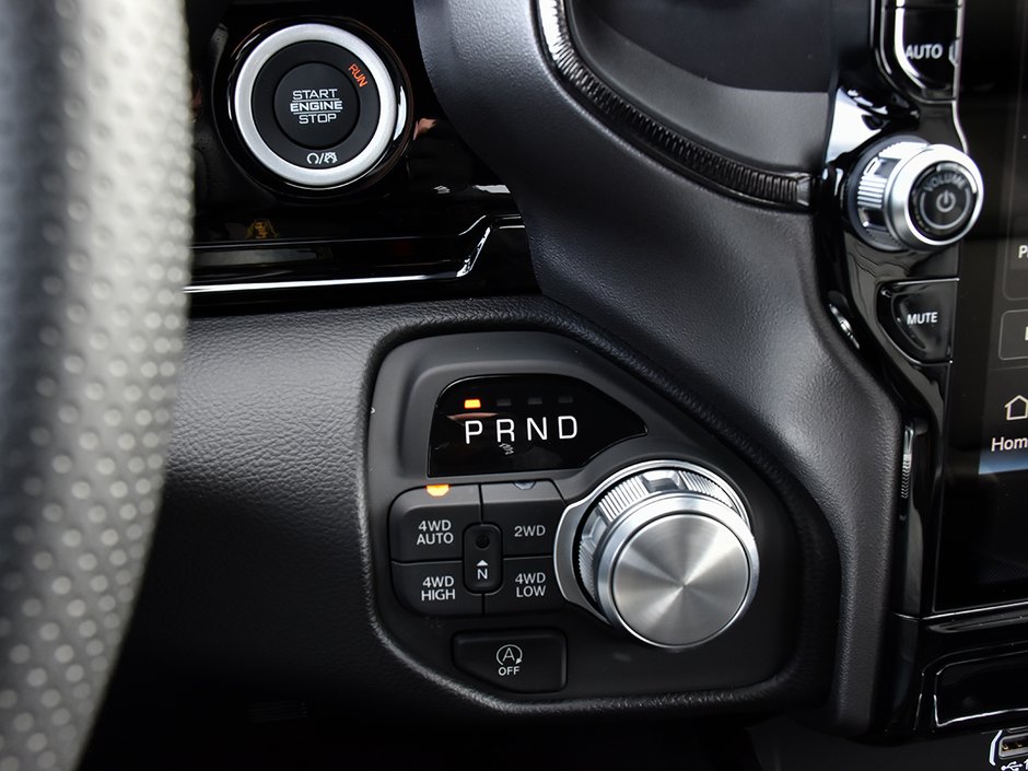 2026 Ram 1500 SPORT-19