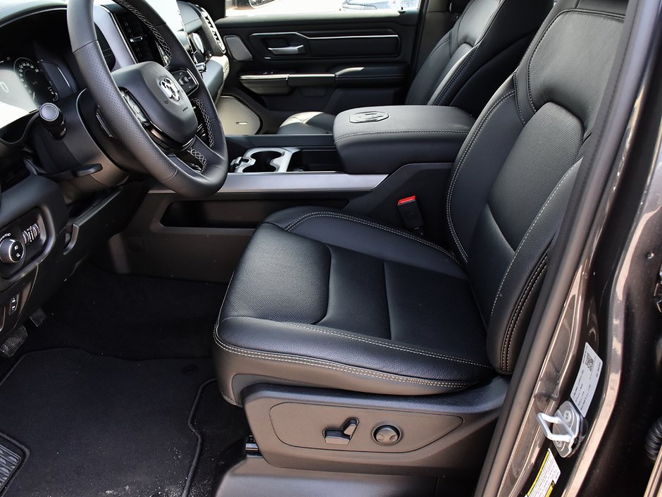 2026 Ram 1500 SPORT-10