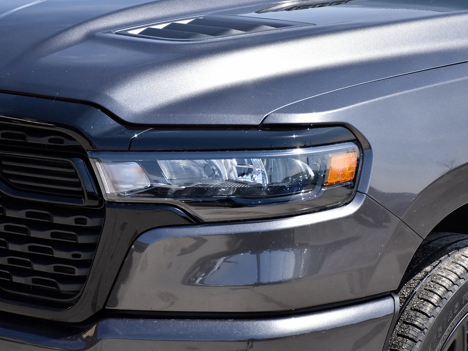 2026 Ram 1500 SPORT-6