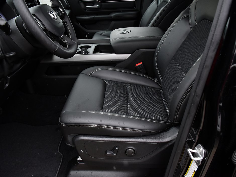 2026 Ram 1500 SPORT-10