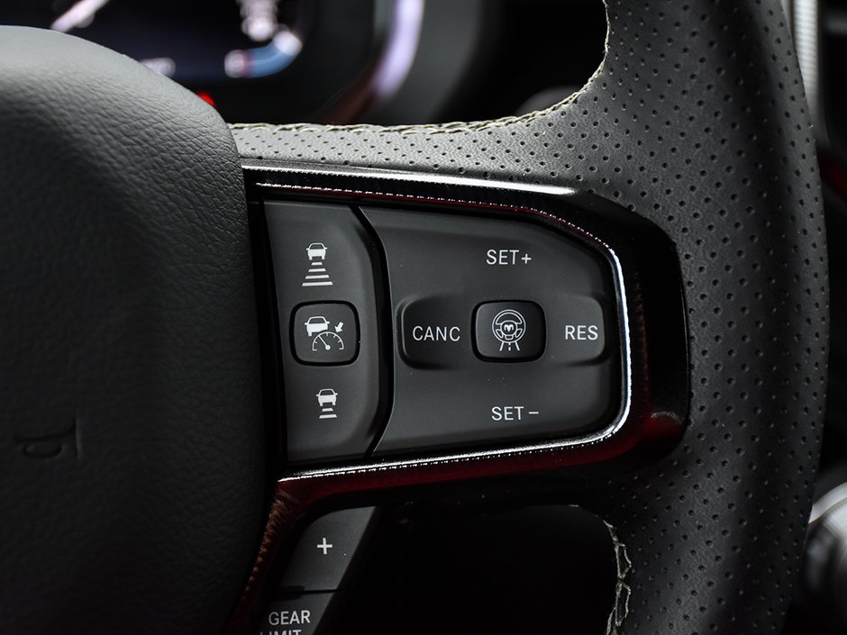 2026 Ram 1500 SPORT-24