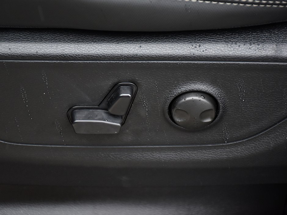 2026 Ram 1500 SPORT-12