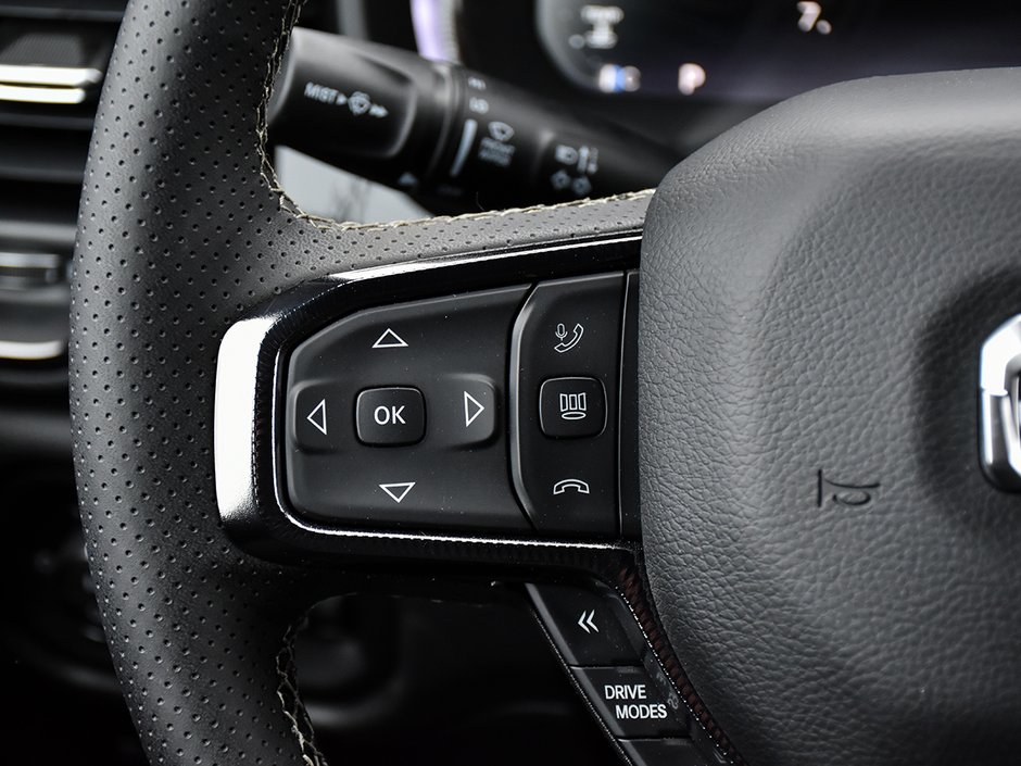 2026 Ram 1500 SPORT-23