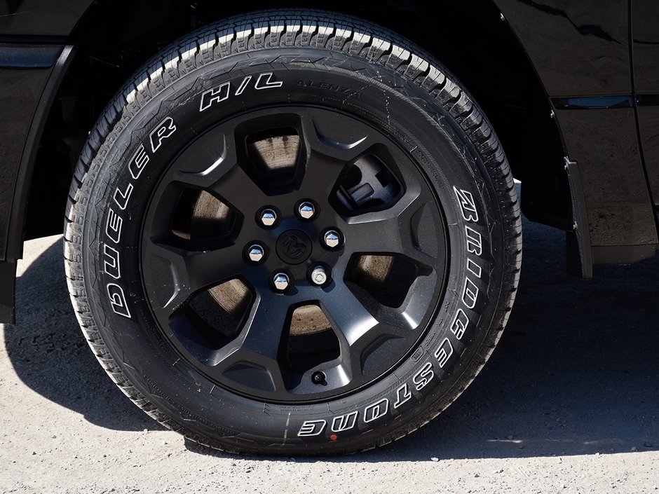 2026 Ram 1500 SPORT-4