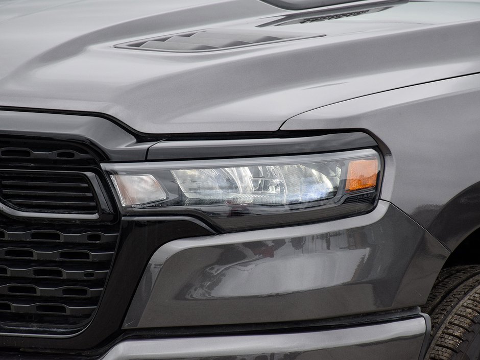 2026 Ram 1500 SPORT-4