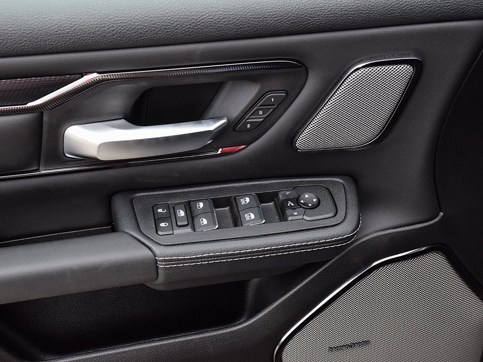 2026 Ram 1500 SPORT-8