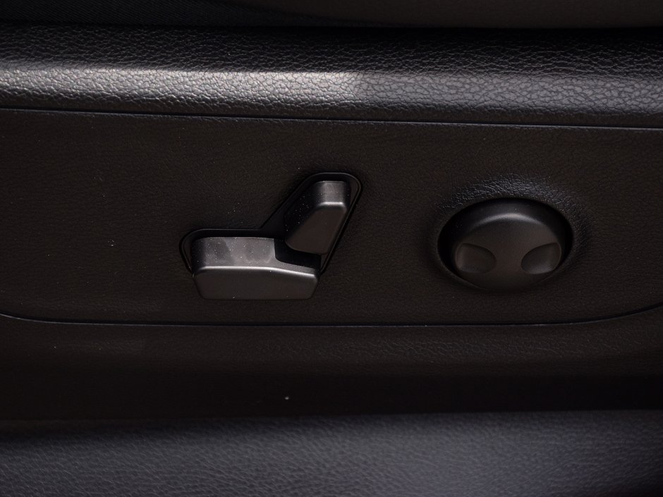 2026 Ram 1500 SPORT-27