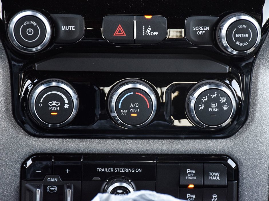 2026 Ram 1500 Warlock-18