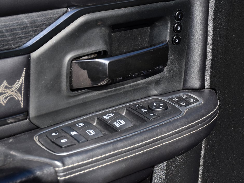 2024 Ram 2500 LIMITED-9