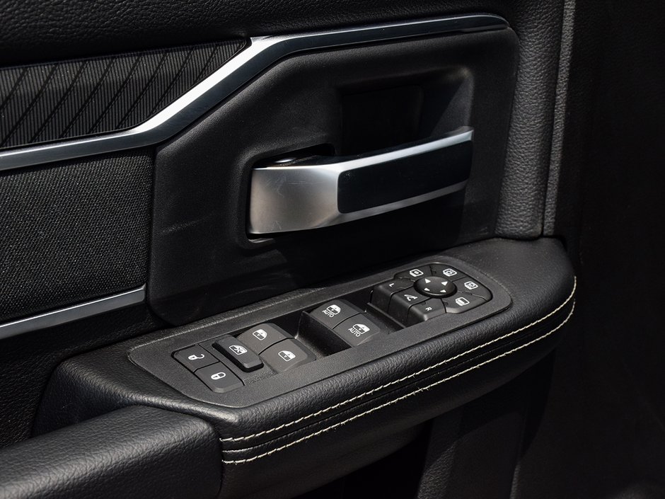 2026 Ram 2500 BIG HORN-8