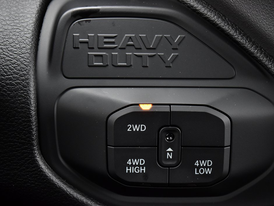 2026 Ram 2500 BIG HORN-18