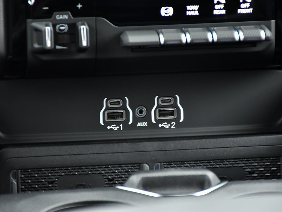 2026 Ram 3500 BIG HORN-20