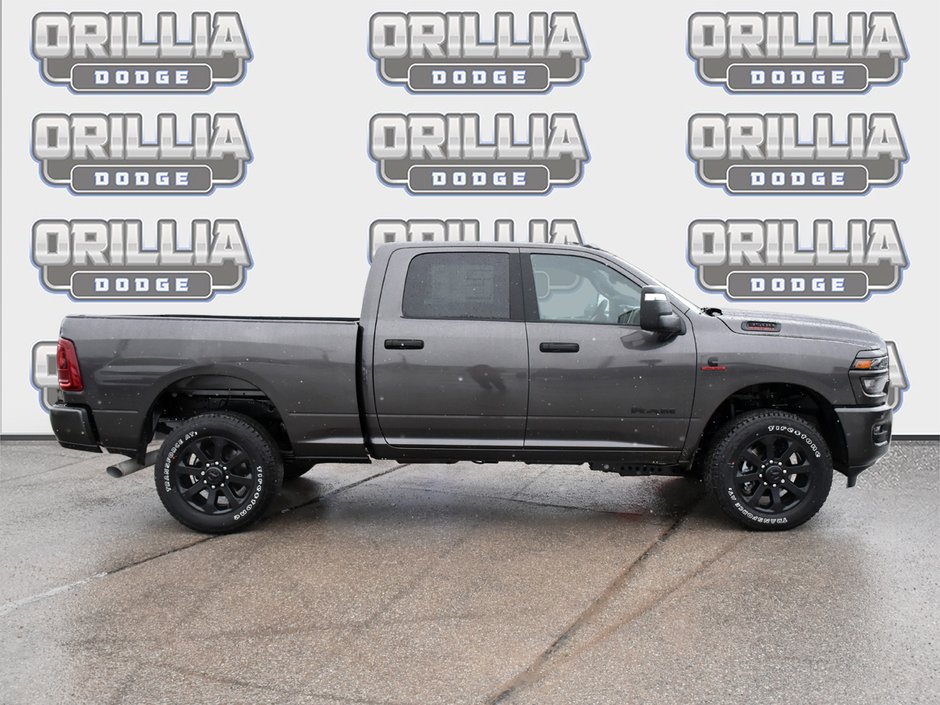 2026 Ram 3500 BIG HORN-2