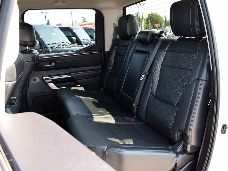 2022 Toyota TUNDRA LIMITED HYBRID-10