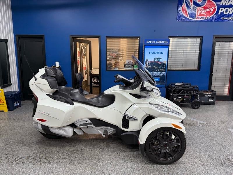 Can Am SPYDER RT  2014