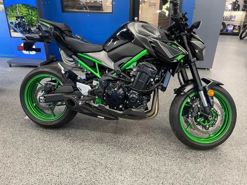 2023 Kawasaki Z900 ABS