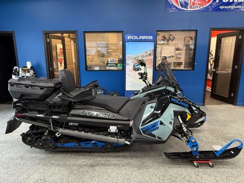 2026 Polaris 850 TITAN ADV ULTMT 1.8
