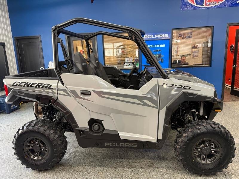 2026 Polaris GENERAL 1000 SPORT