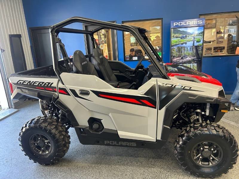 2025 Polaris GERERAL 1000 SPORT