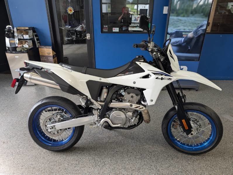 Suzuki DRZ 400 SM SUPER MOTARD  2025