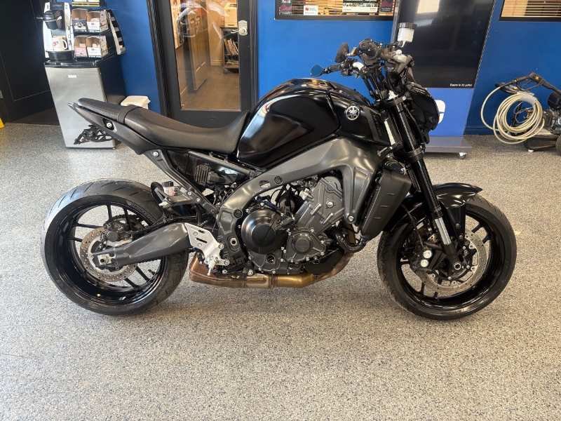 Yamaha MT 09  2022