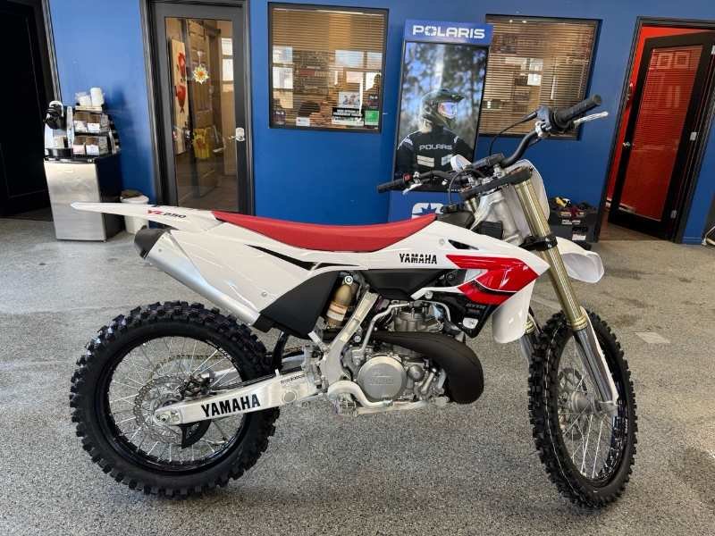 Yamaha YZ 250 70 TH ANNIVERSARY  2026